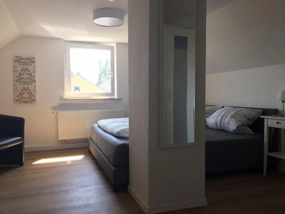 公寓 Ferienwohnung Weinbergsblick Optimale Stadtnaehe 奥森富尔特